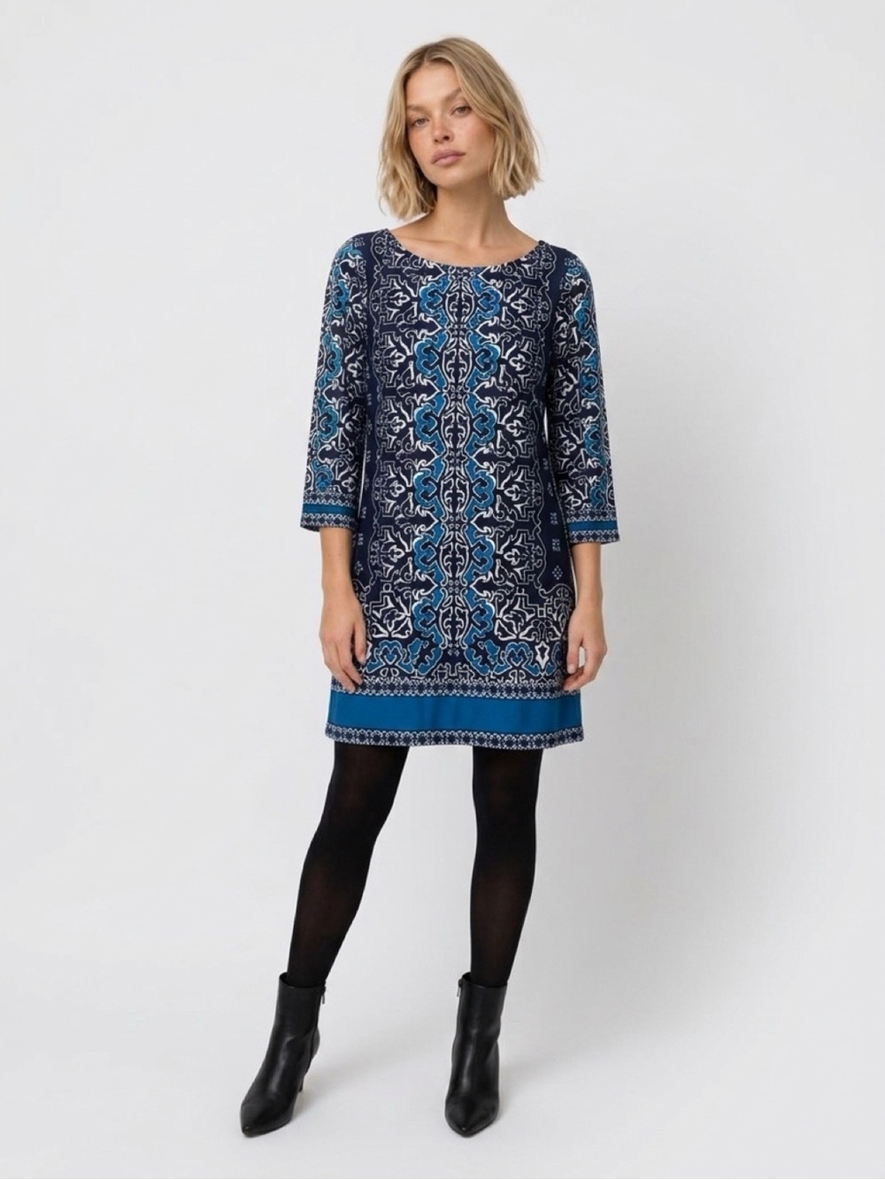 WHITE HOUSE BLACK MARKET Black and Blue Printed Tunic